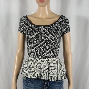 Black Off White Patterned Empire Tee Pleather Hem
